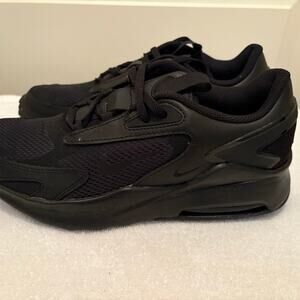 Nike Air Max Bolt Sneakers - Size 6.5Y/ Women’s Size 8